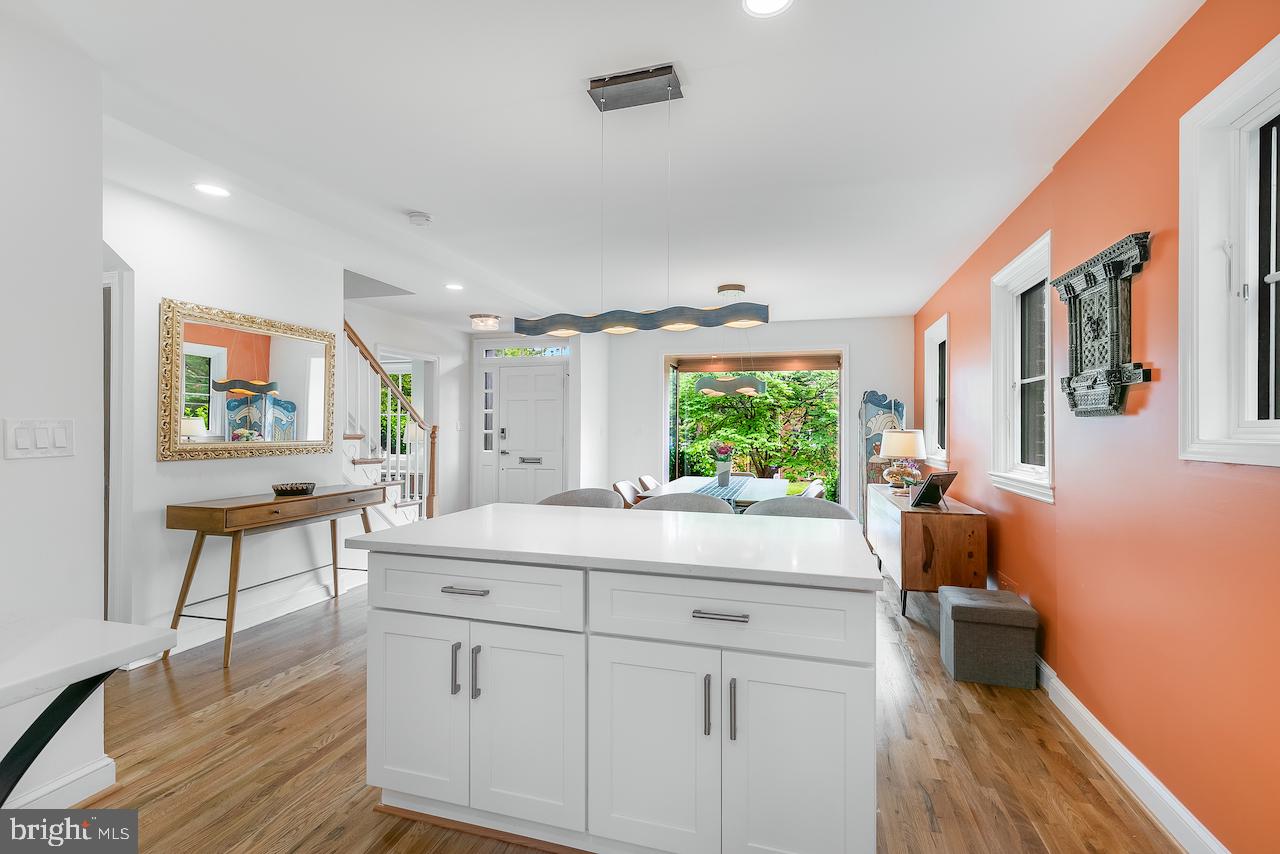 4509 Butterworth Pl NW