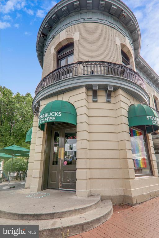 1421 Chapin St NW #32