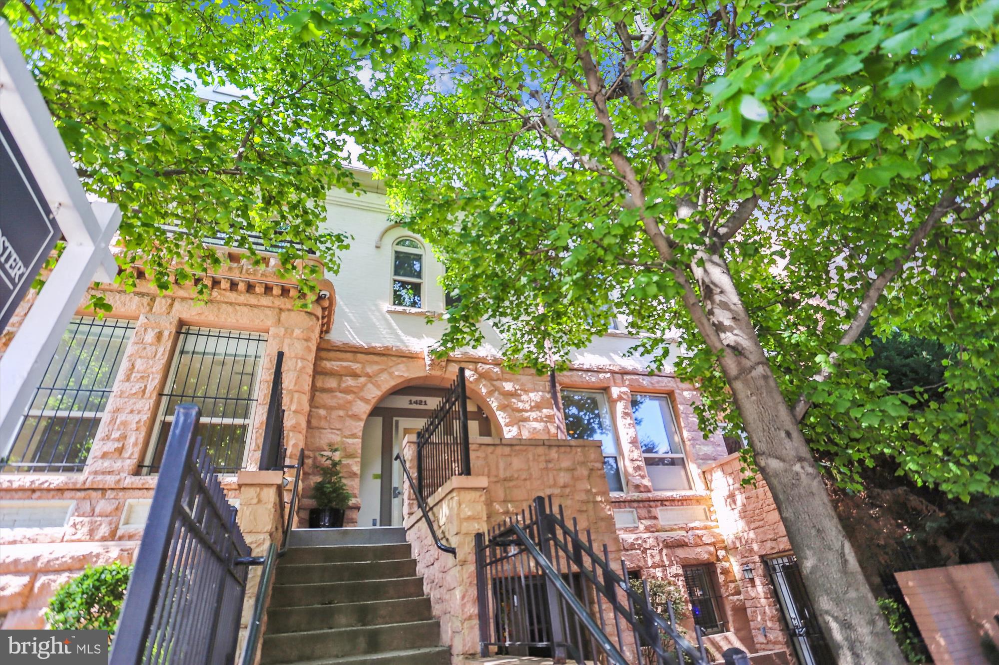 1421 Chapin St NW #32