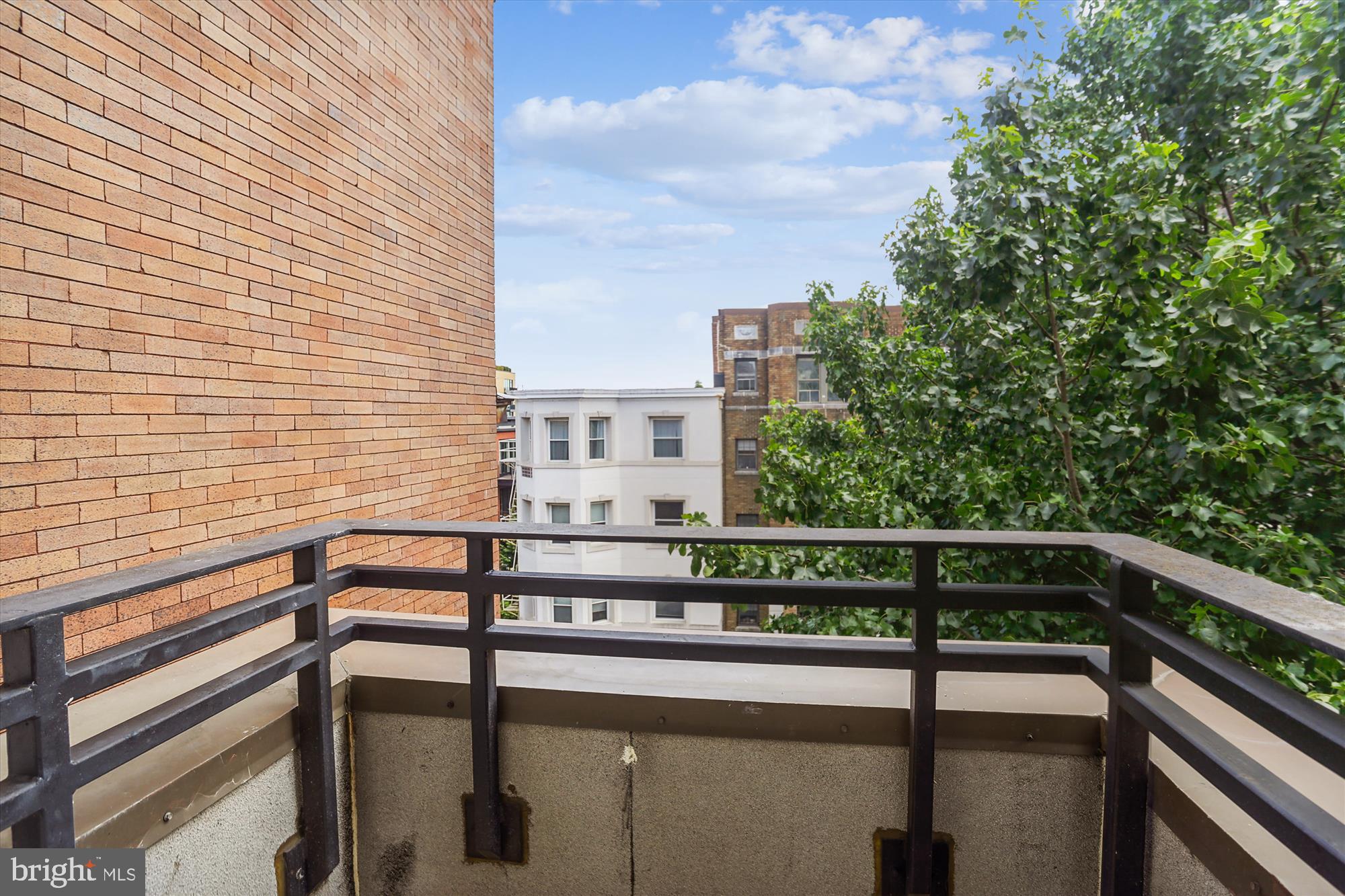 1421 Chapin St NW #32