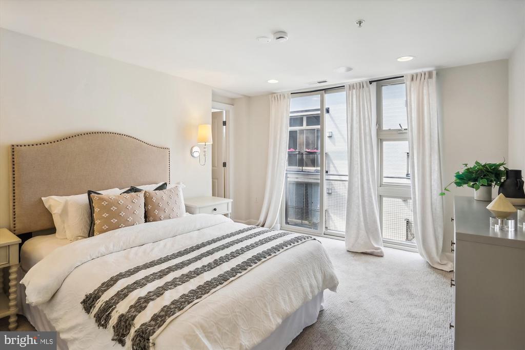 1421 Chapin St NW #32