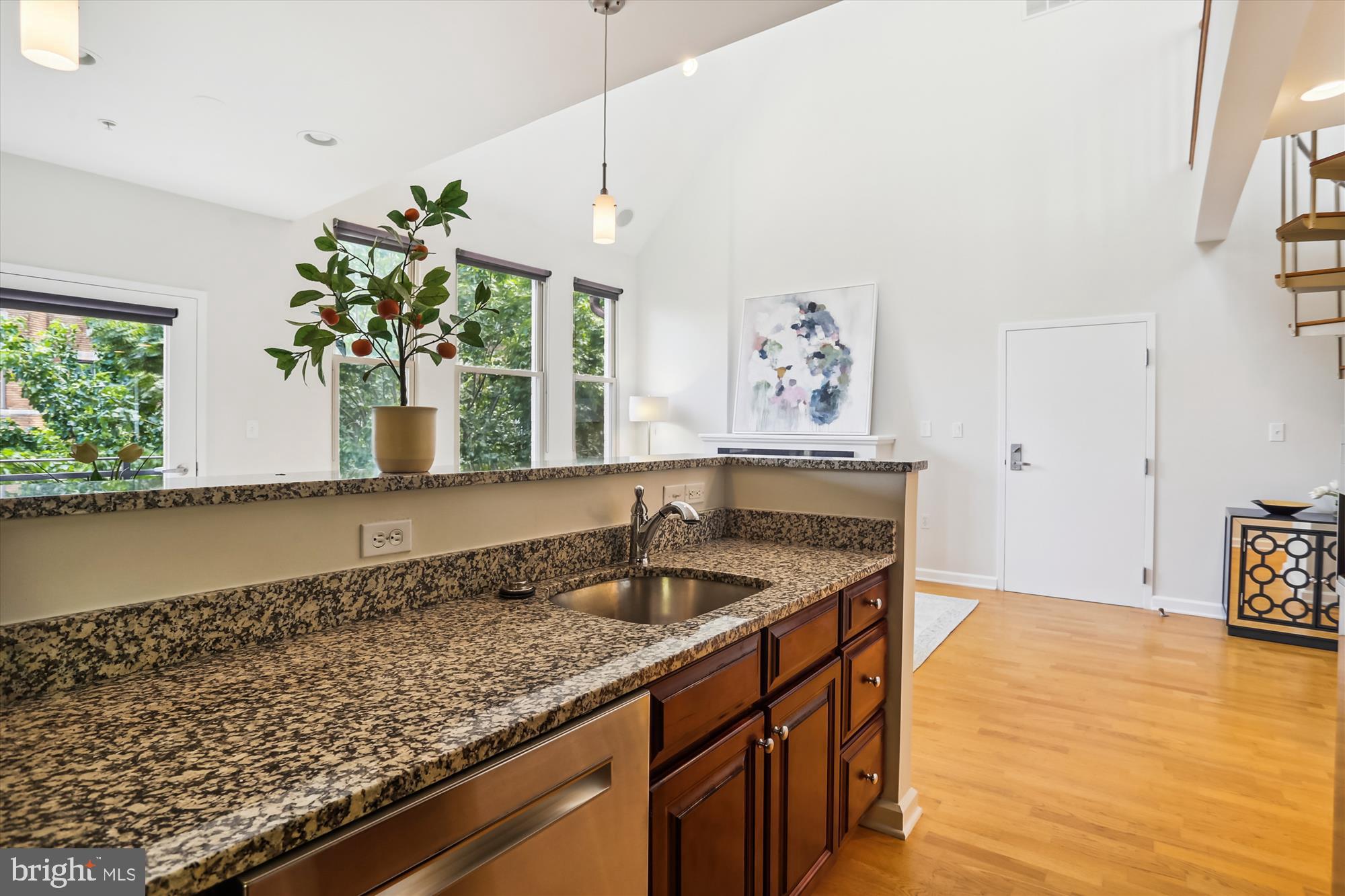 1421 Chapin St NW #32