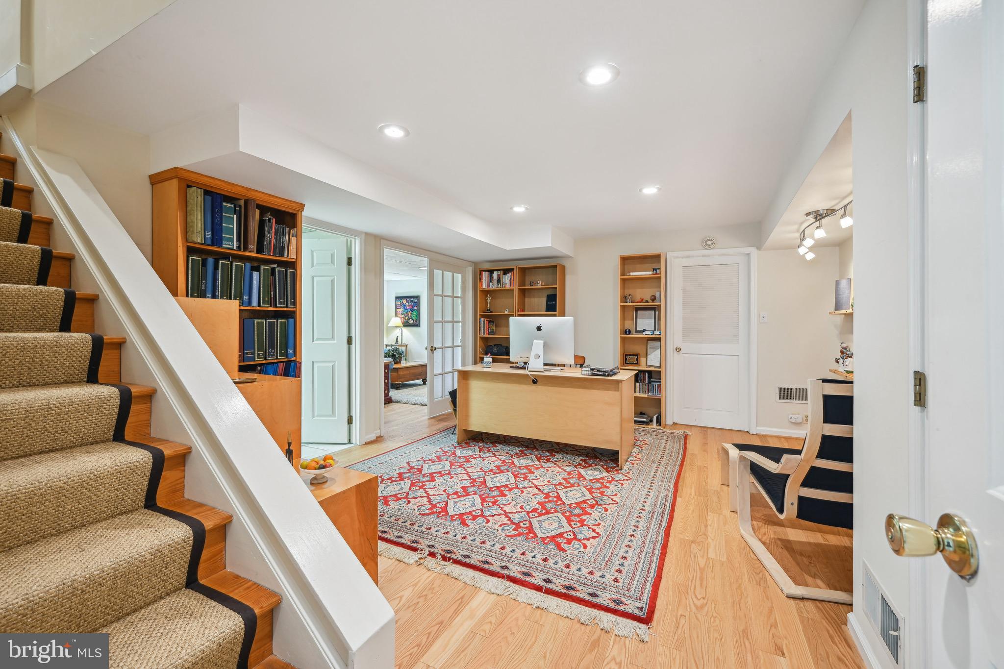 2808 29th Pl NW