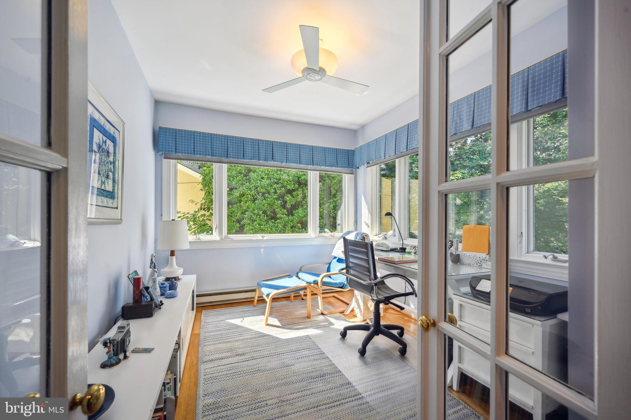 2808 29th Pl NW