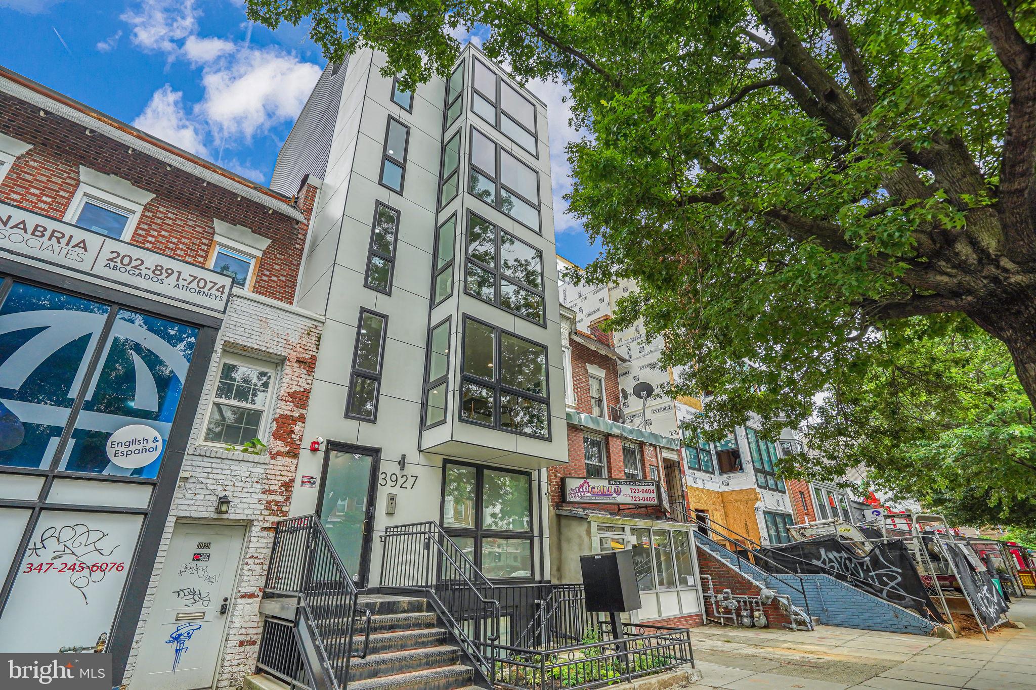3927 14th St NW #3