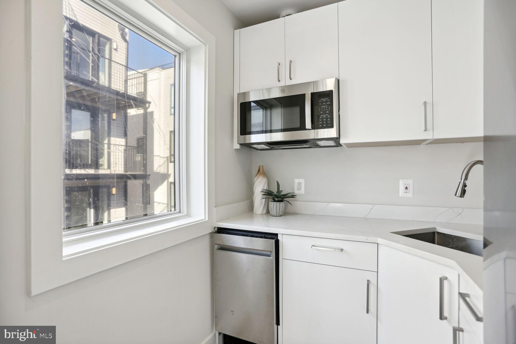 1744 Lanier Pl NW #2