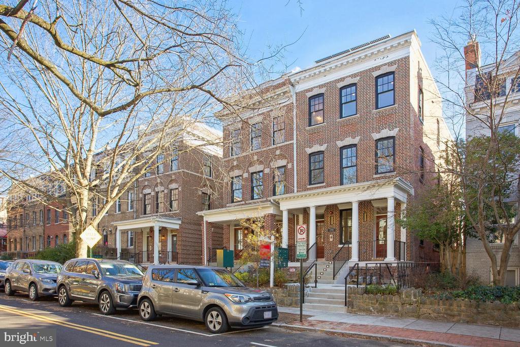 1744 Lanier Pl NW #2