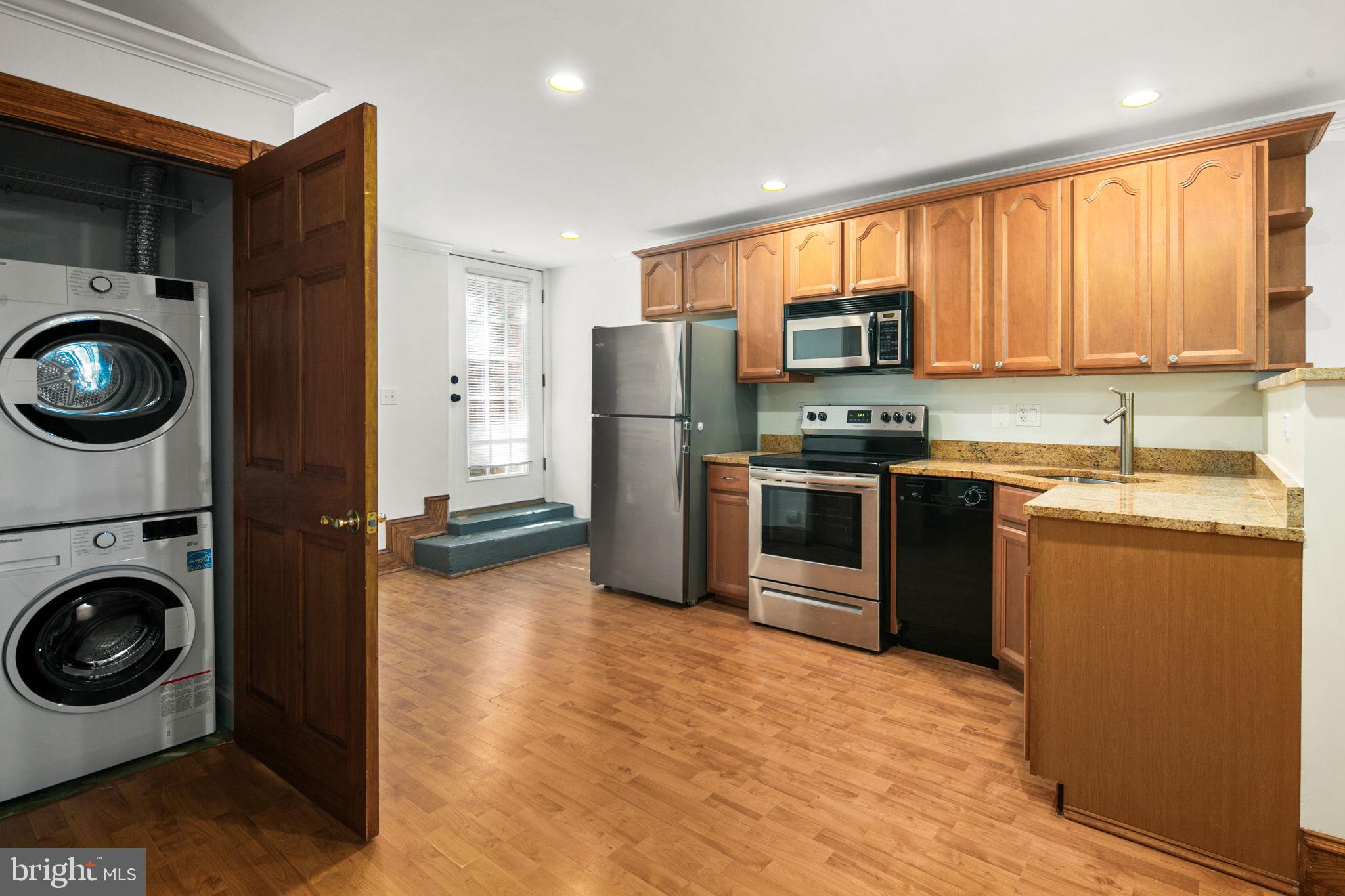 403 K St NE