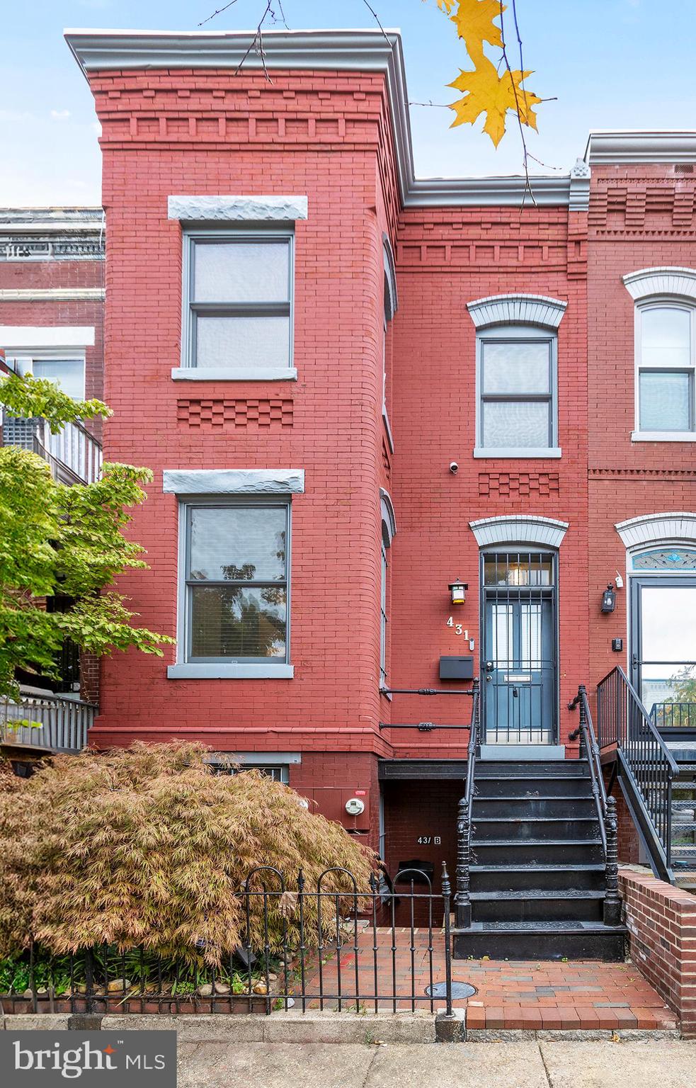 431 4th St NE