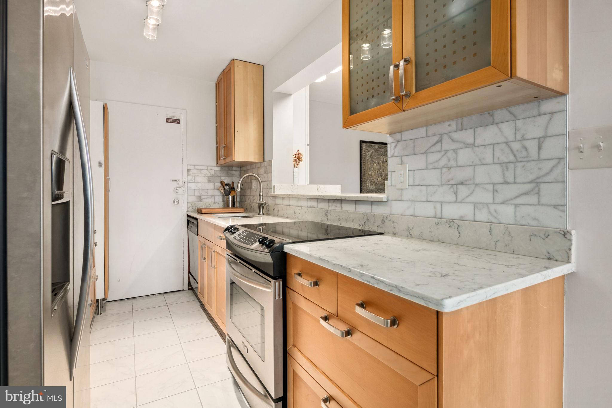 4600 Connecticut Ave NW #401