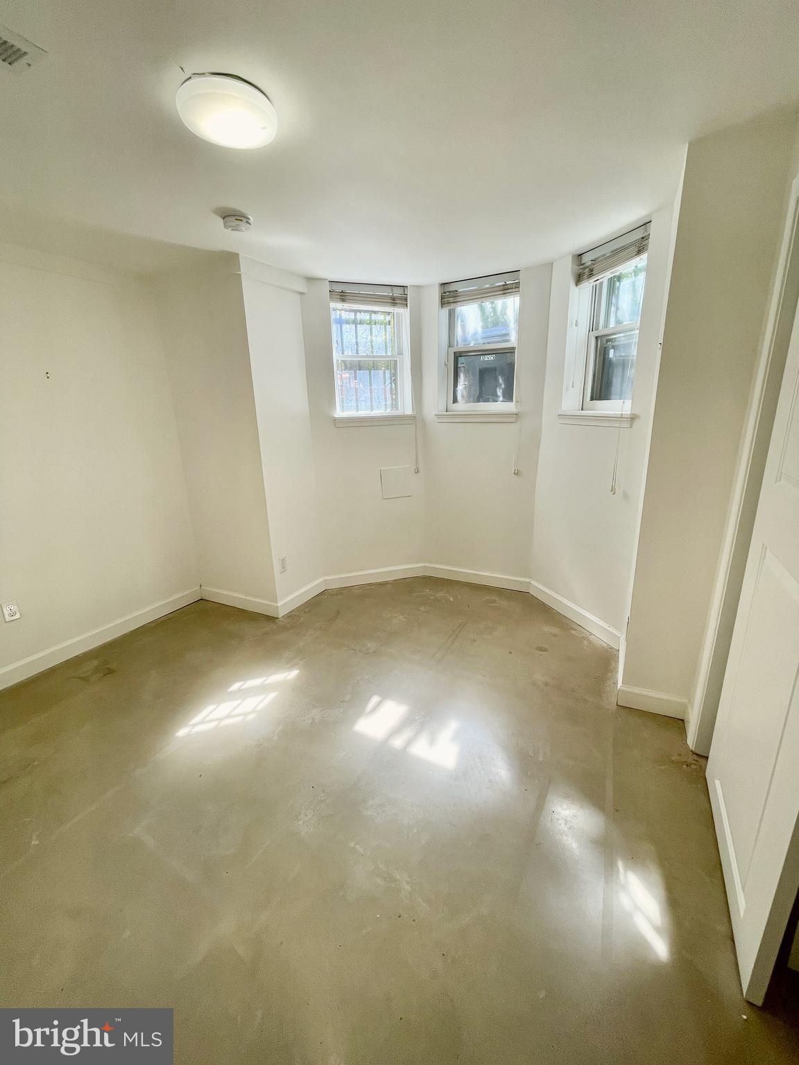 451 M ST NW #B