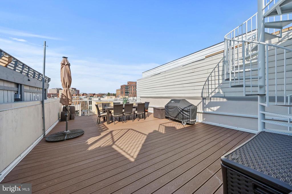 2448 Ontario Rd NW #4