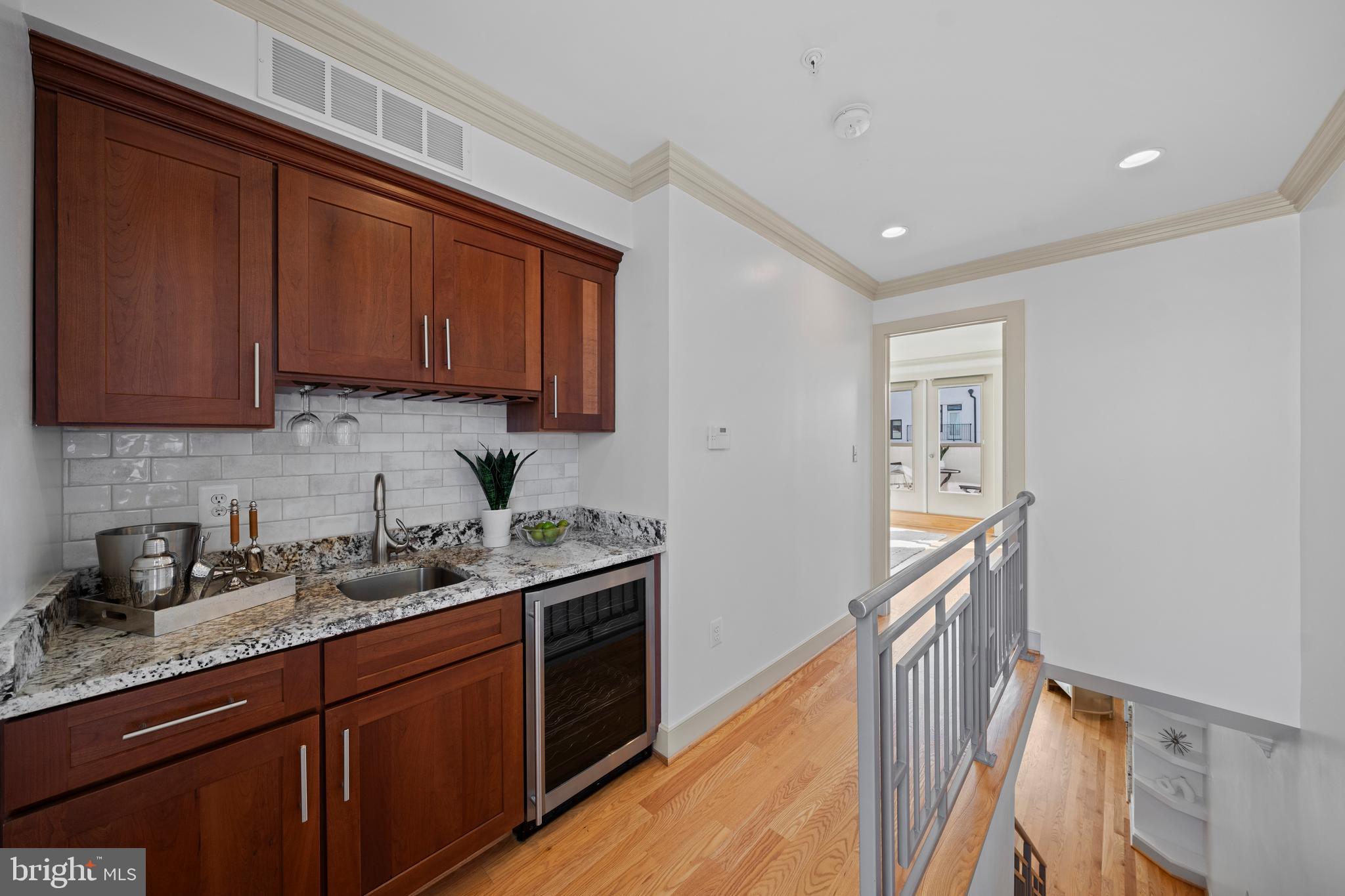2448 Ontario Rd NW #4