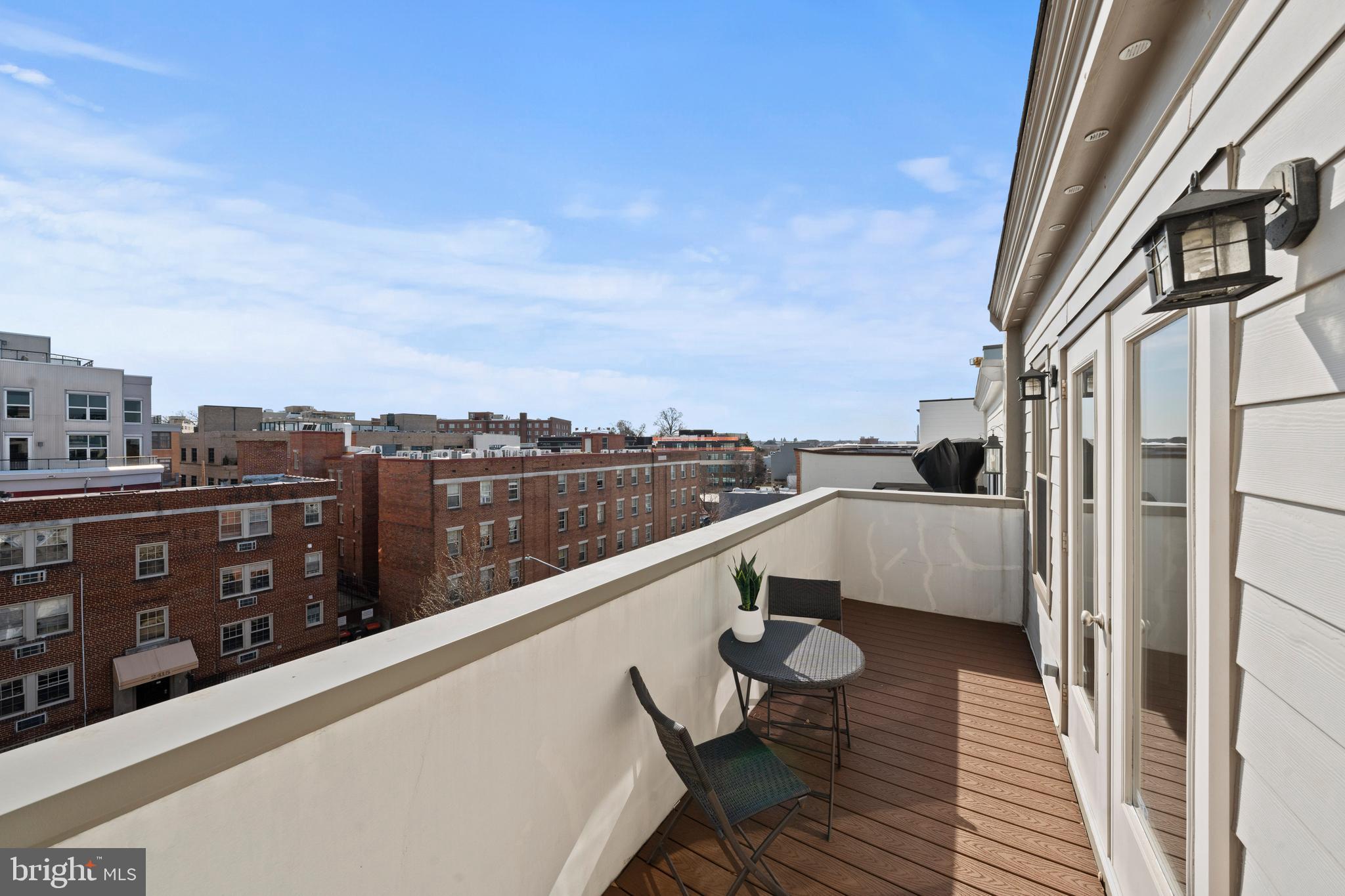 2448 Ontario Rd NW #4