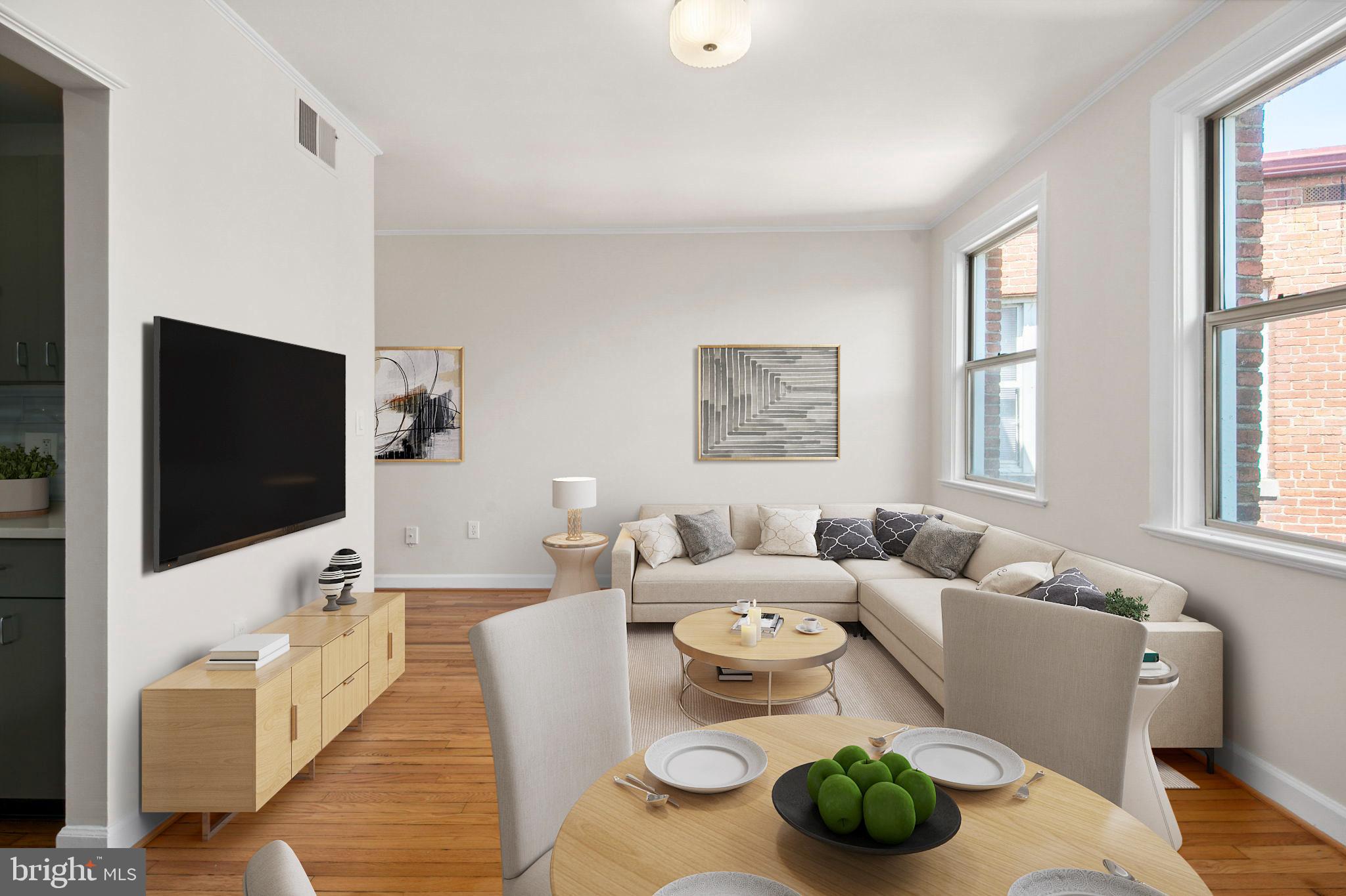1615 Kenyon St NW #52