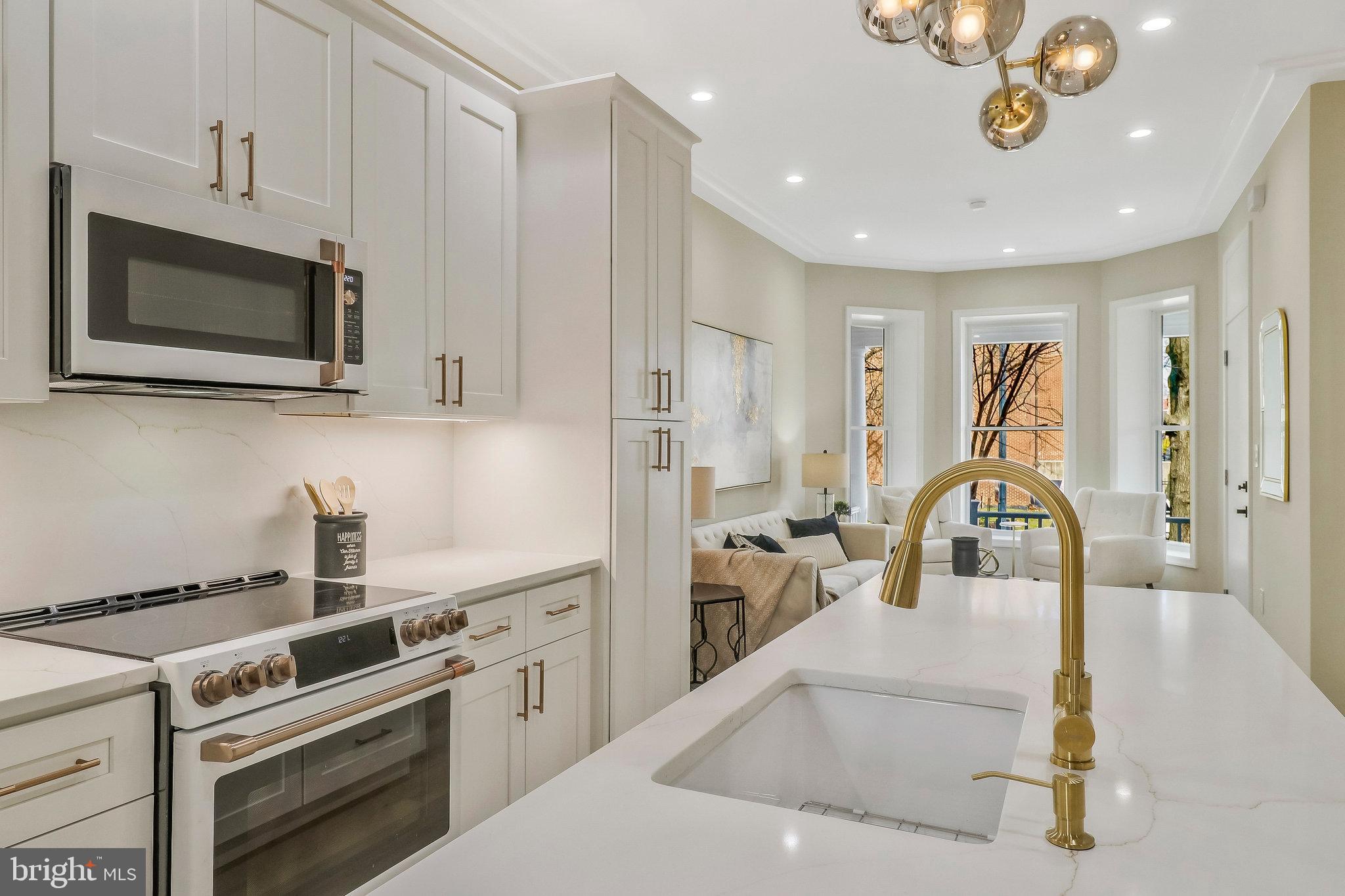 1226 Irving St NW #1