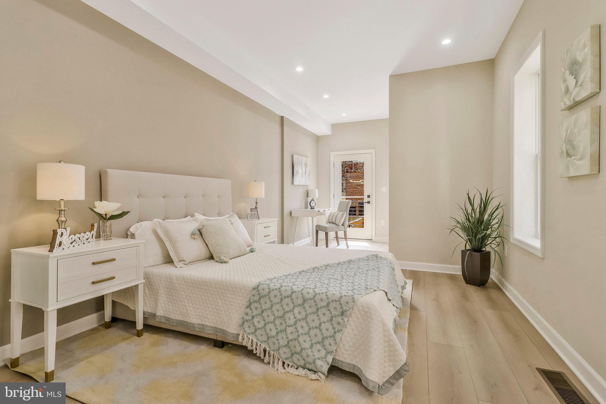 1226 Irving St NW #1