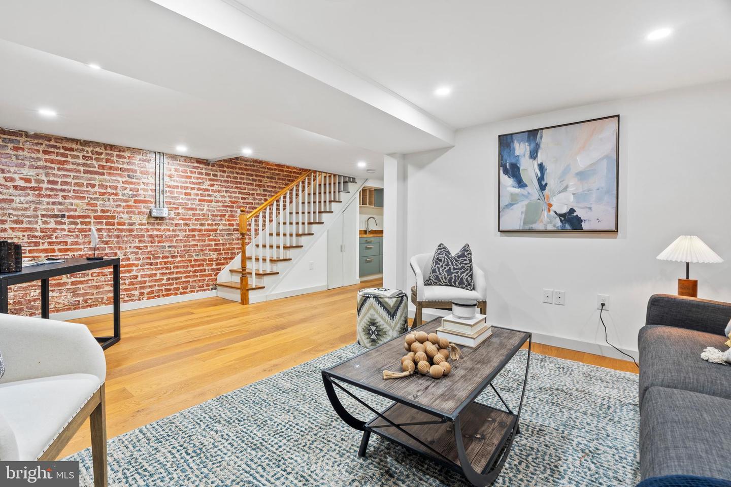 630 Princeton Pl NW
