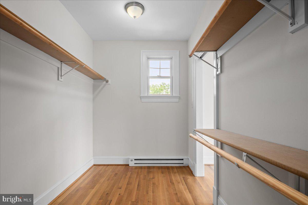 1501 Hamilton St NW