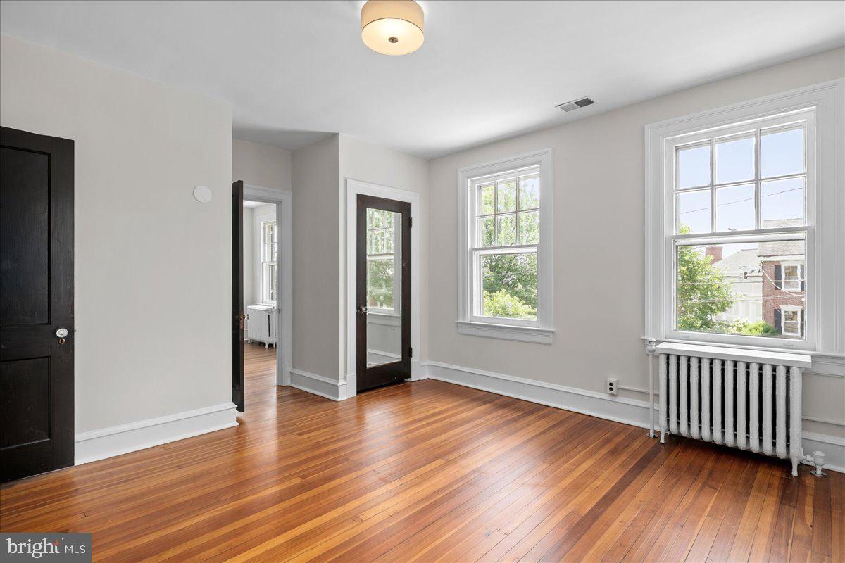 1501 Hamilton St NW