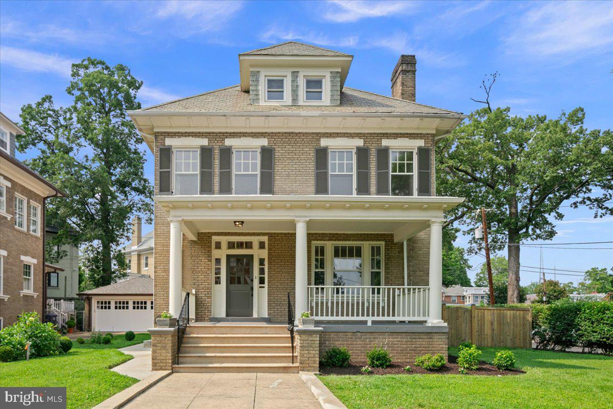 1501 Hamilton St NW