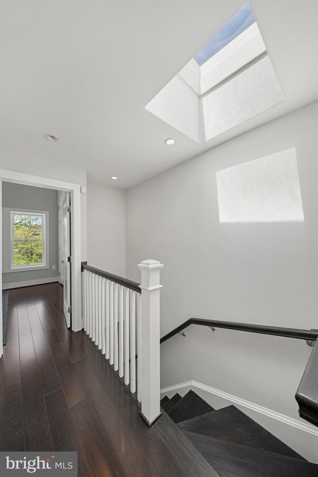 4323 3rd St NW