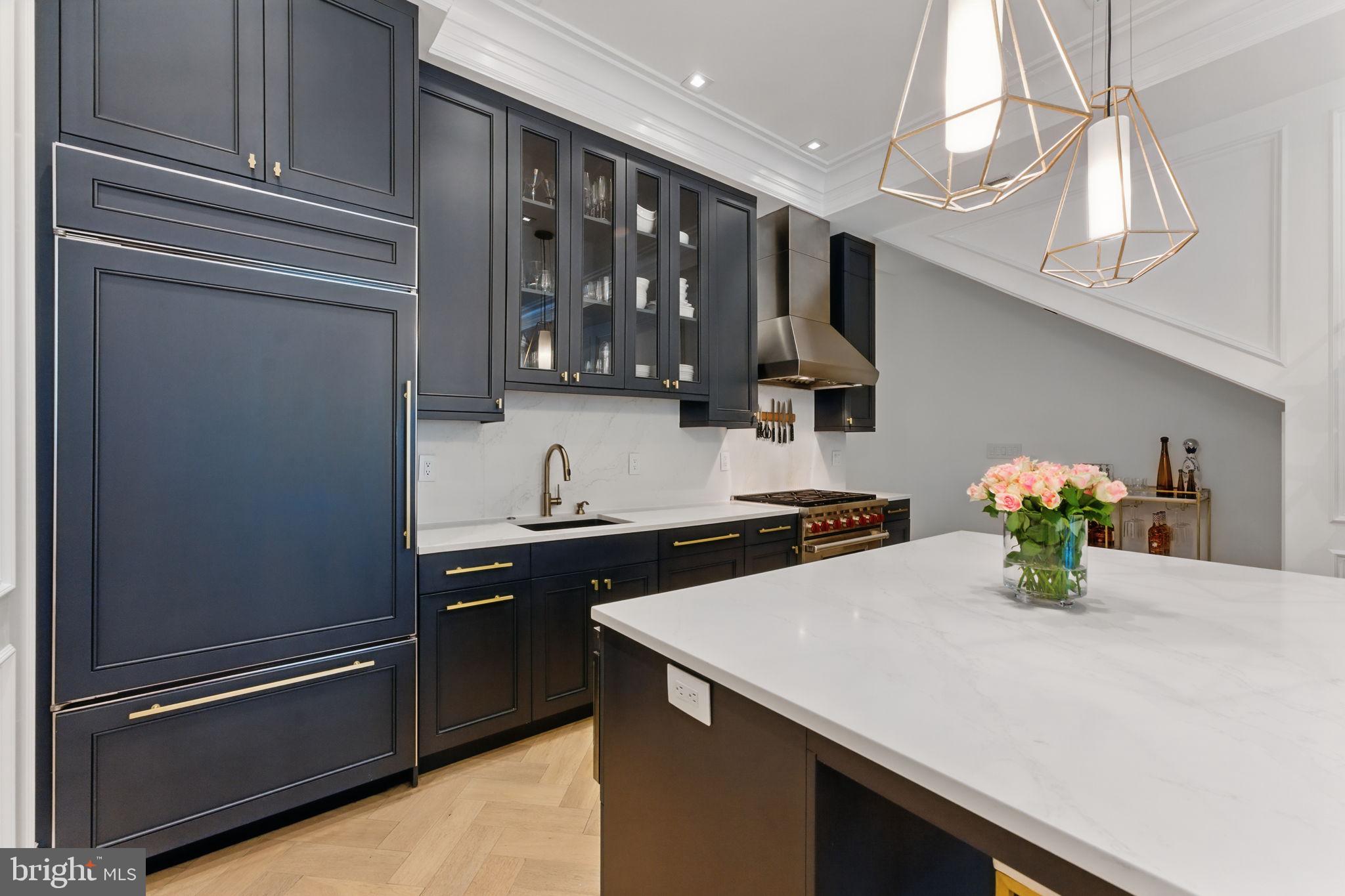 1832 16TH STREET NW 2