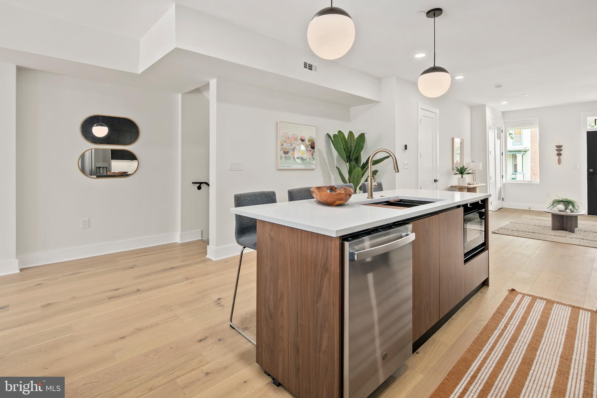 1008 4TH STREET NE 1