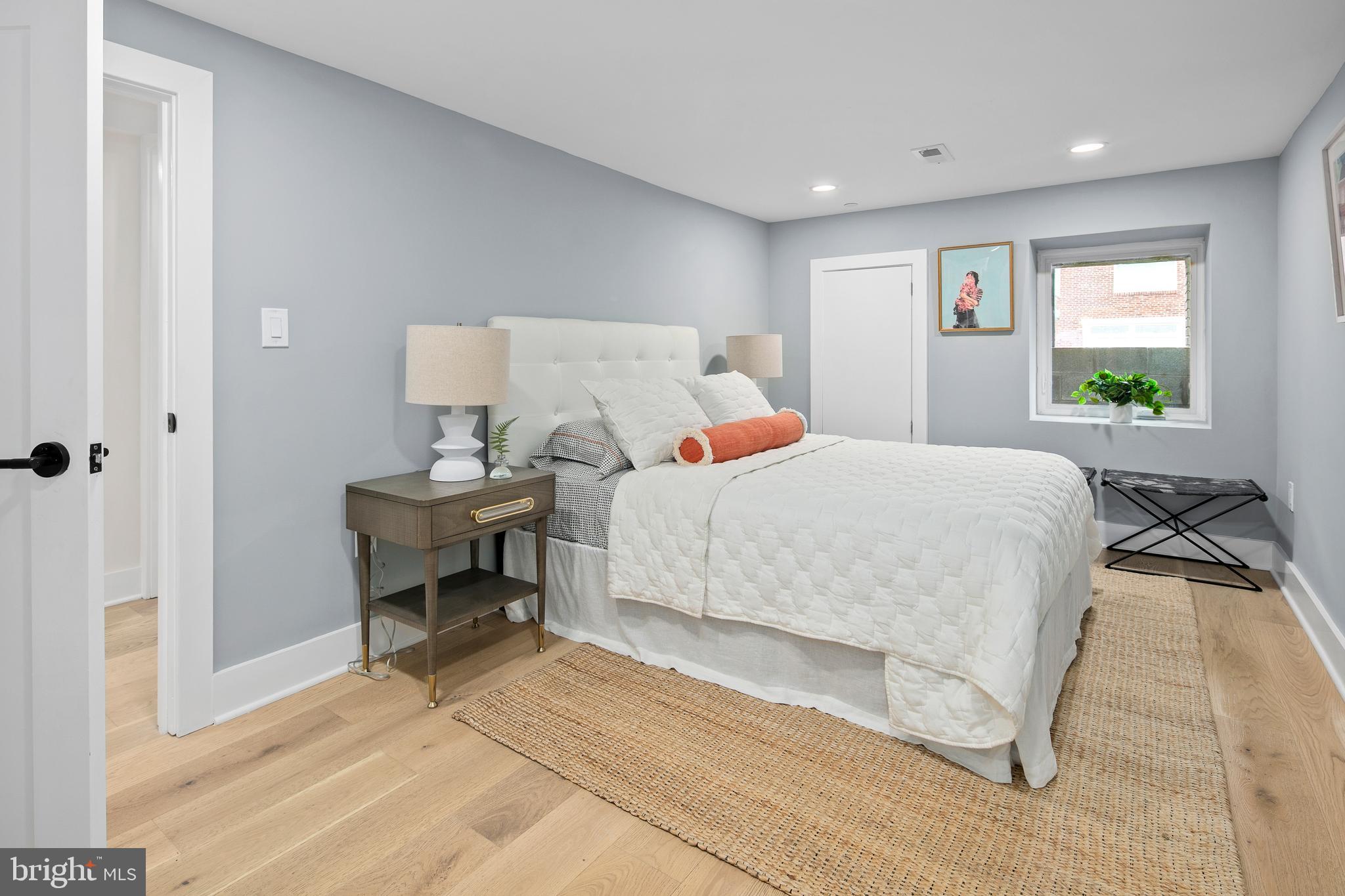 1008 4TH STREET NE 1