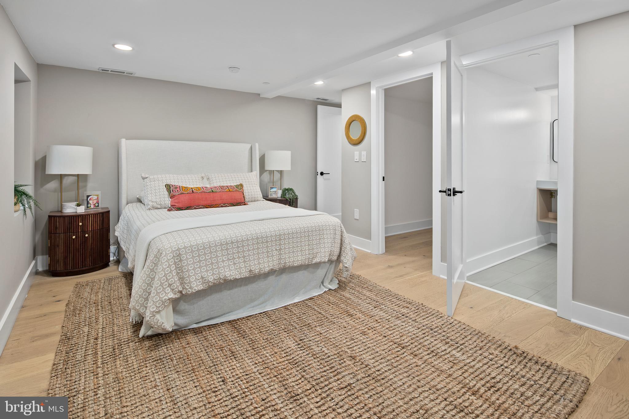 1008 4TH STREET NE 1