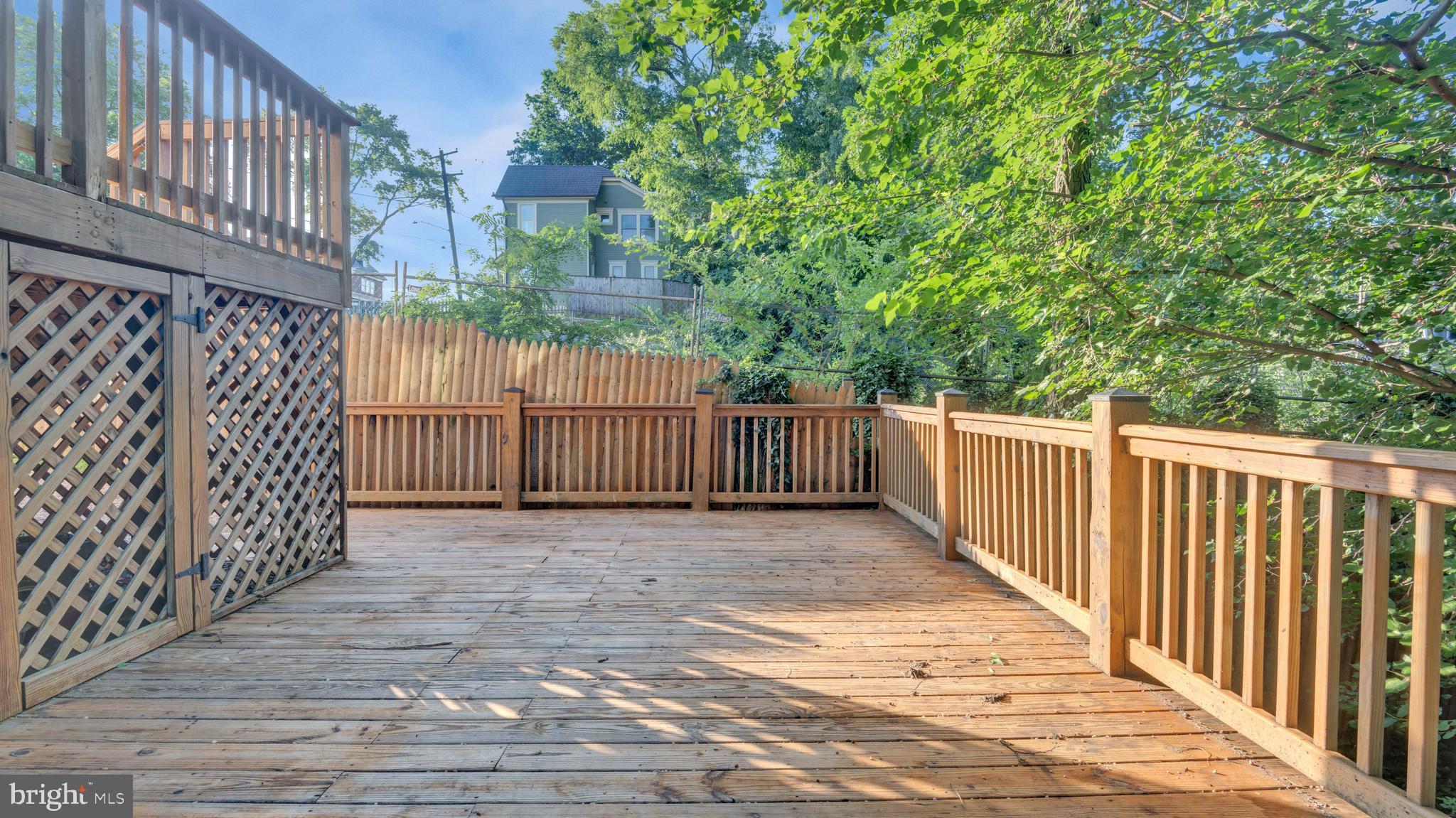 1337 MAPLE VIEW PLACE SE