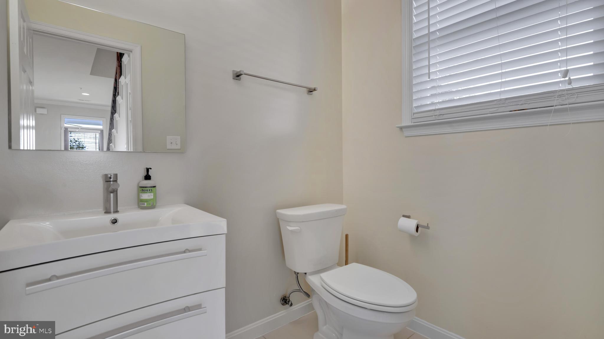 1337 MAPLE VIEW PLACE SE