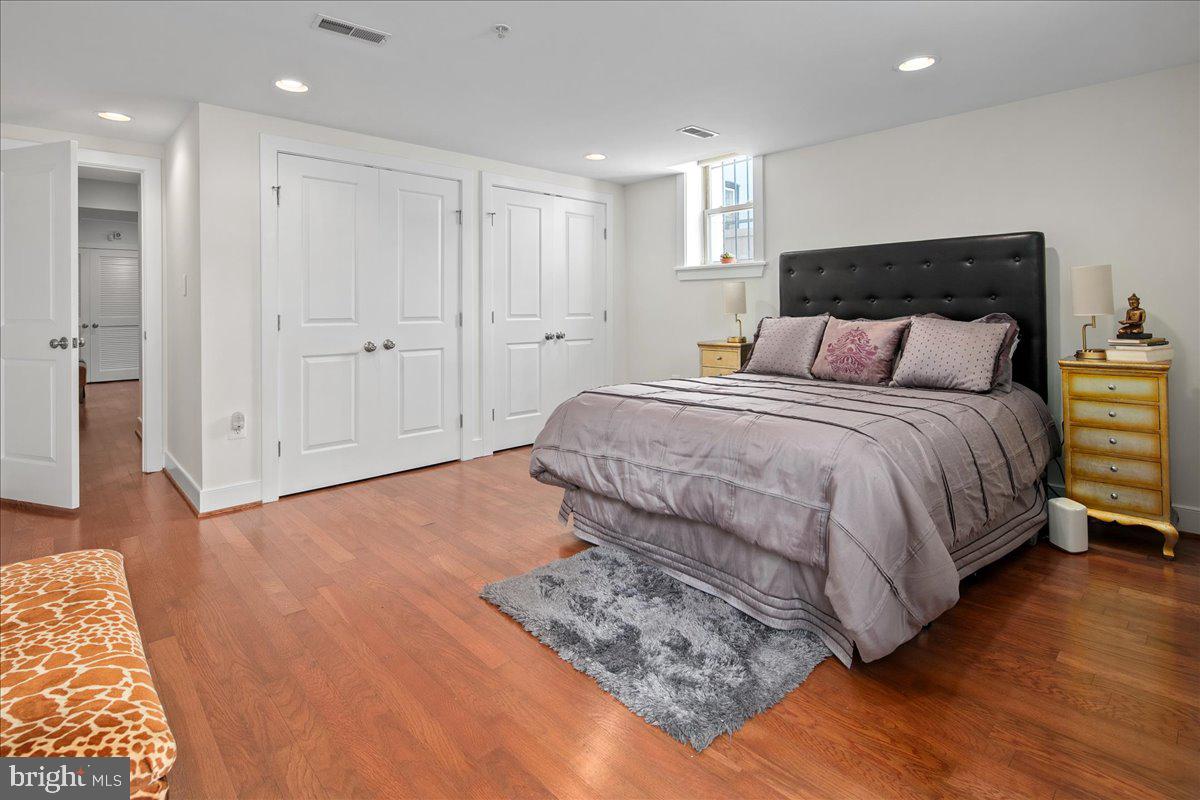 1718 1ST STREET NW 9
