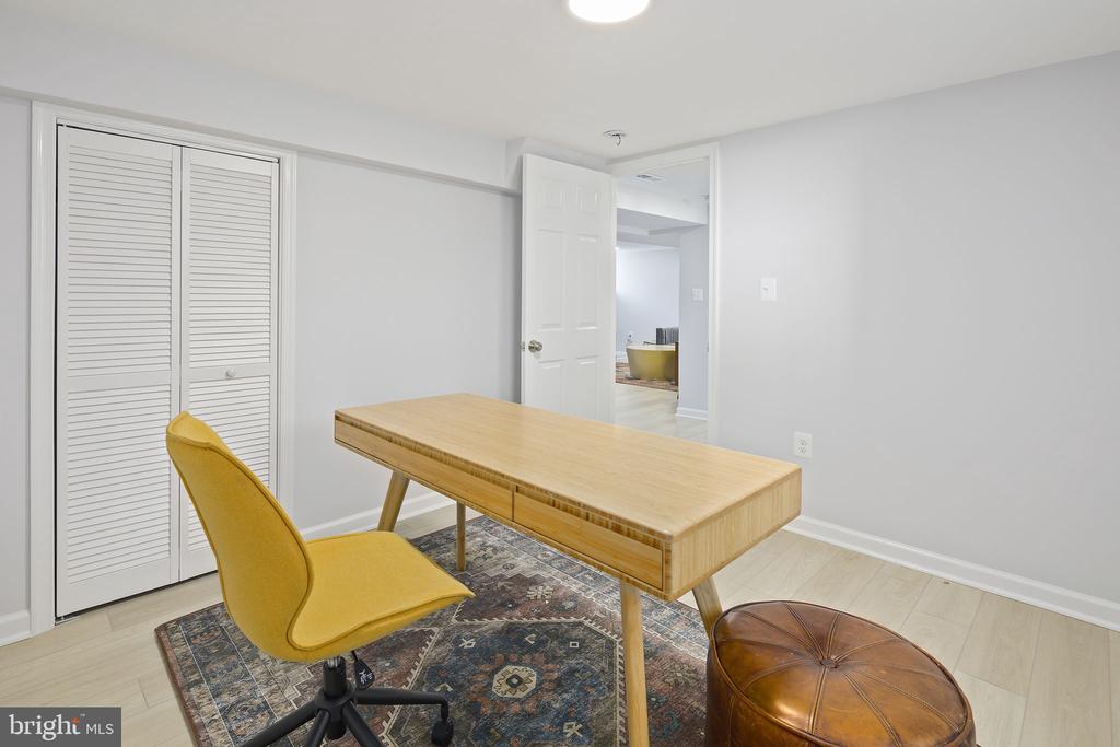 1501 HAMILTON STREET NW