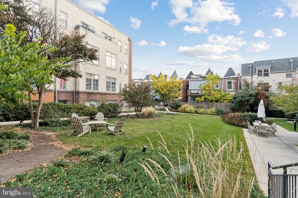 2035 2ND STREET NW G109