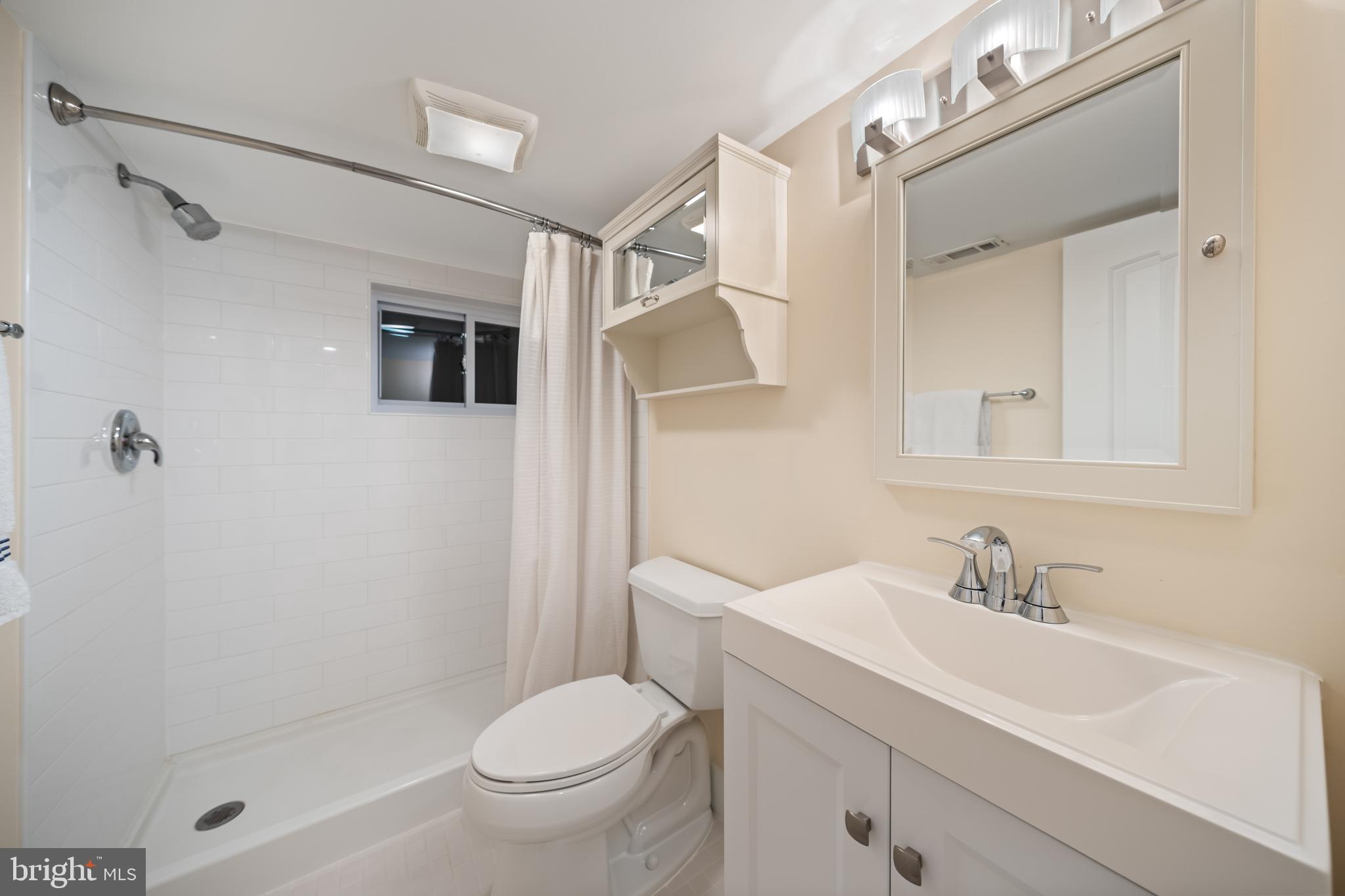 613 LONGFELLOW STREET NW