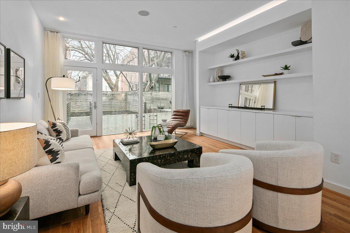 1541 6TH STREET NW 1