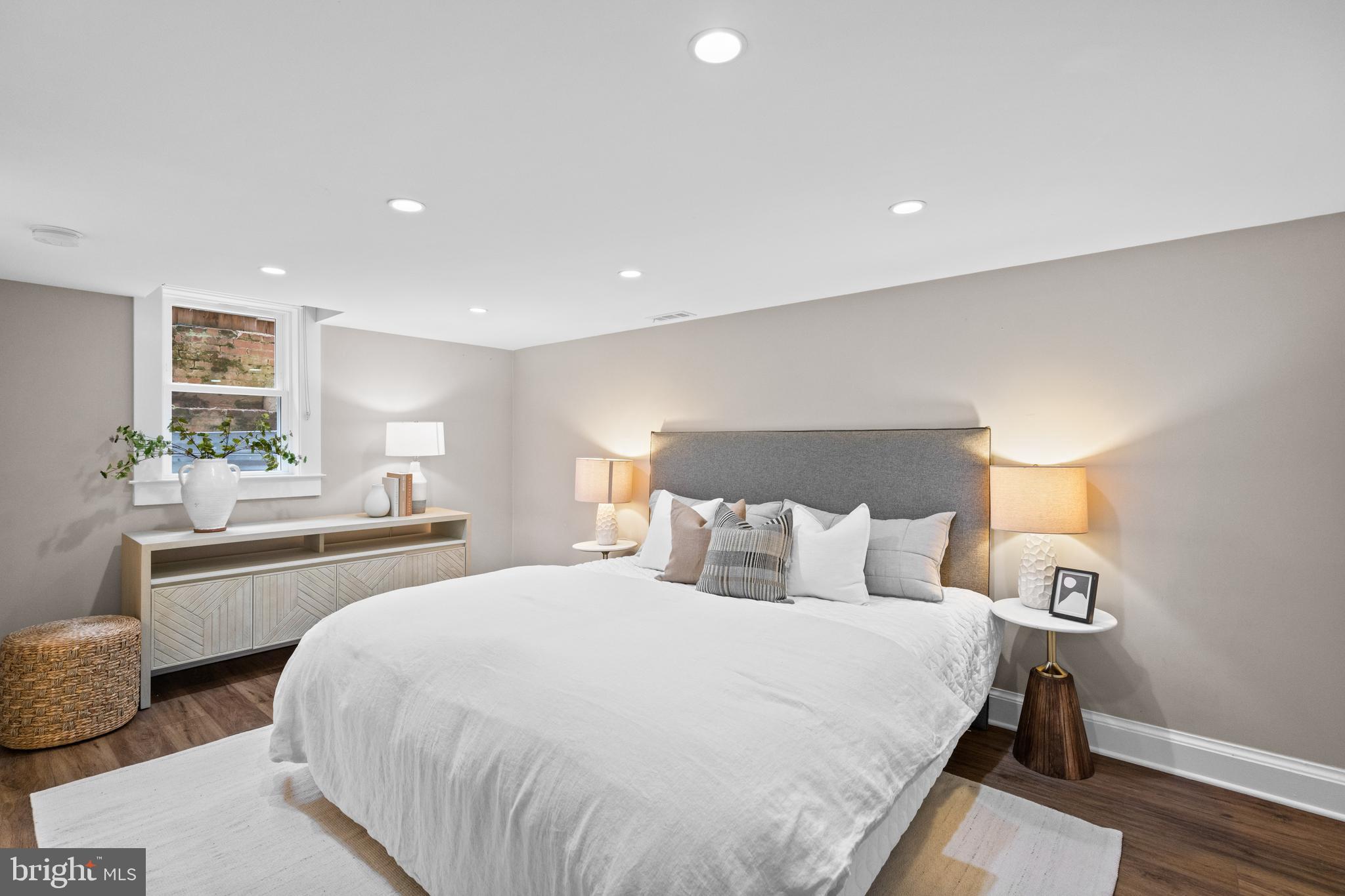 1726 17TH STREET NW B1