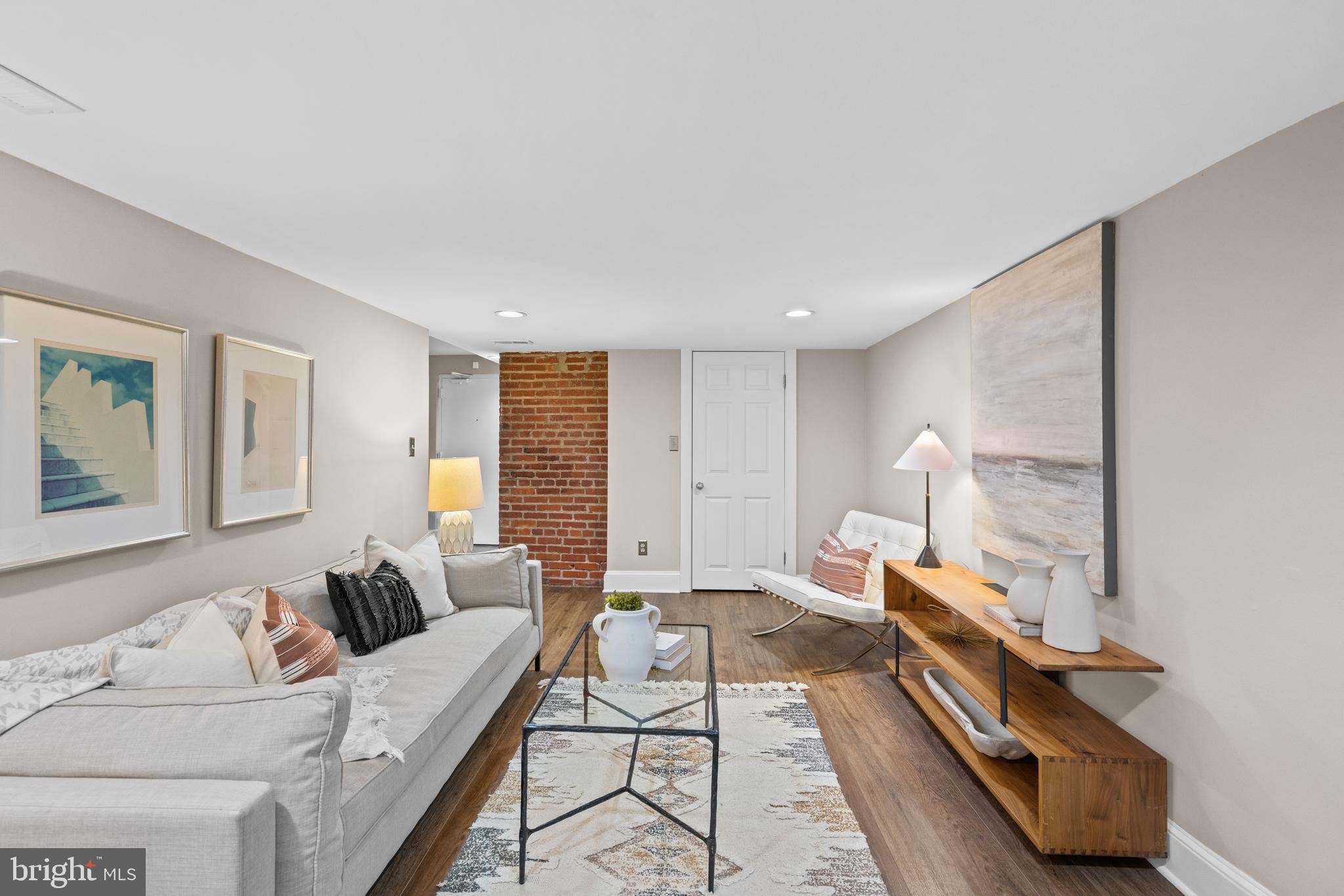 1726 17TH STREET NW B1