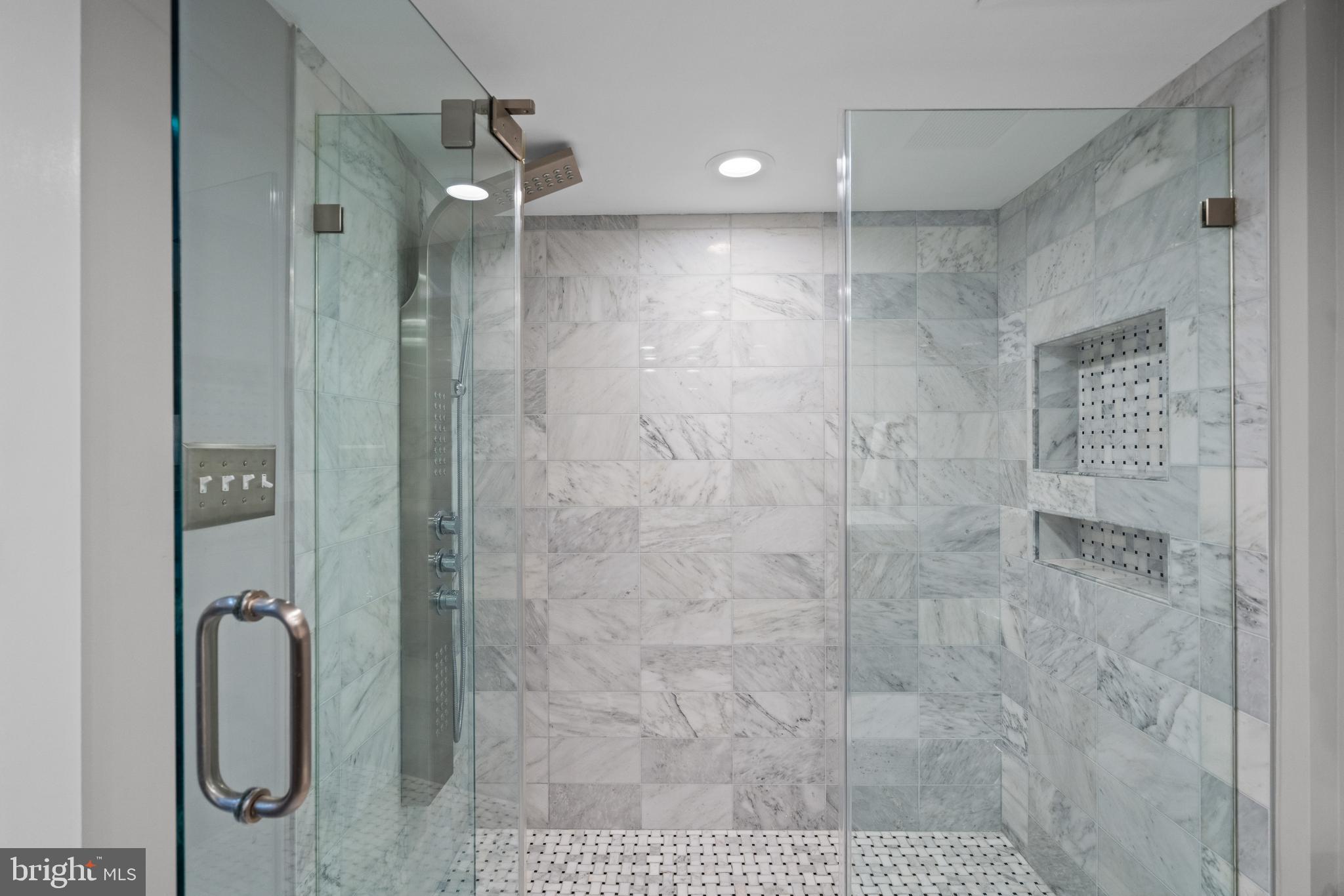 1726 17TH STREET NW B1