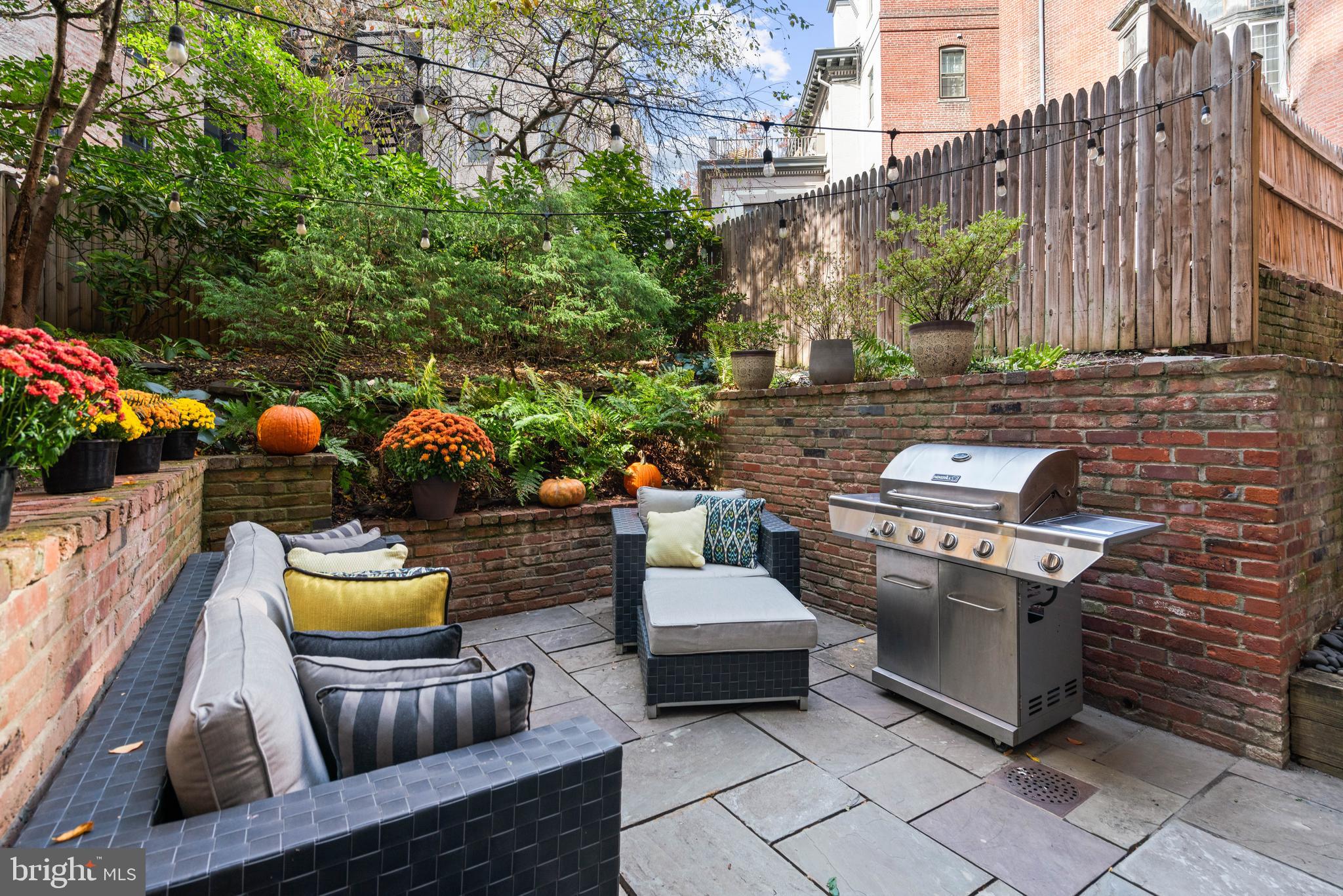 1726 17TH STREET NW B1