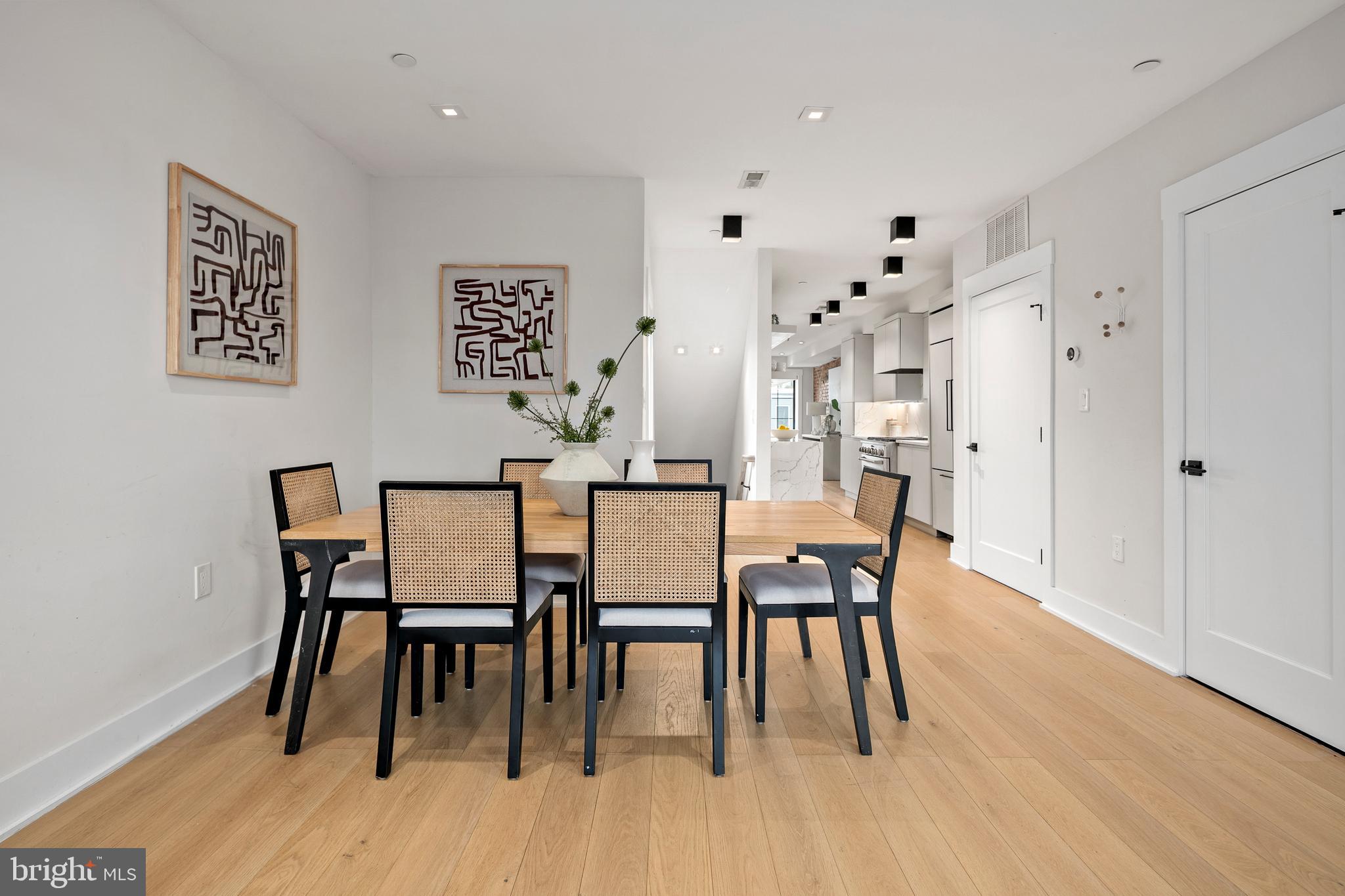 330 16TH STREET SE 2