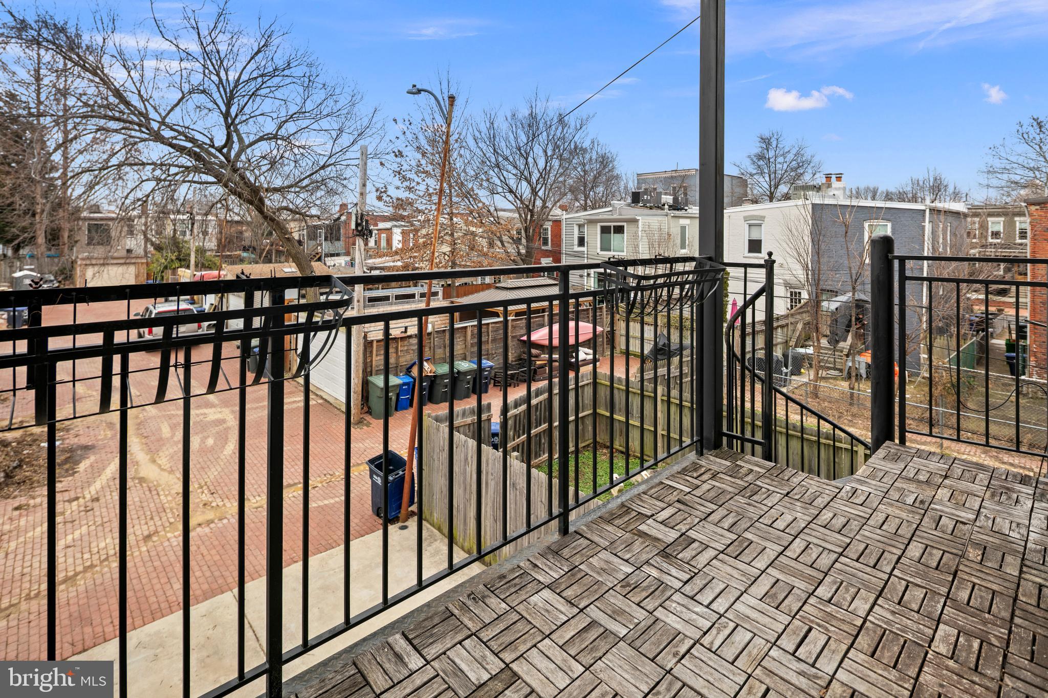 330 16TH STREET SE 2