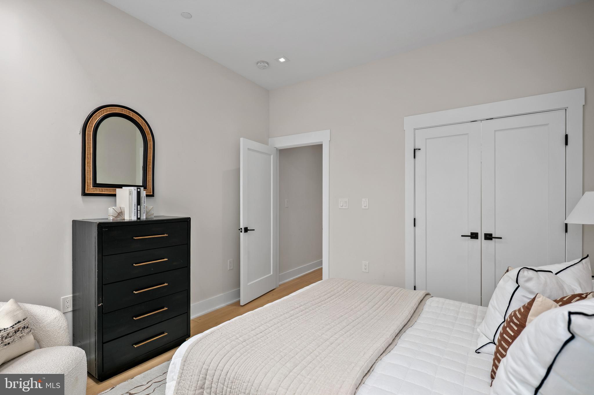 330 16TH STREET SE 2