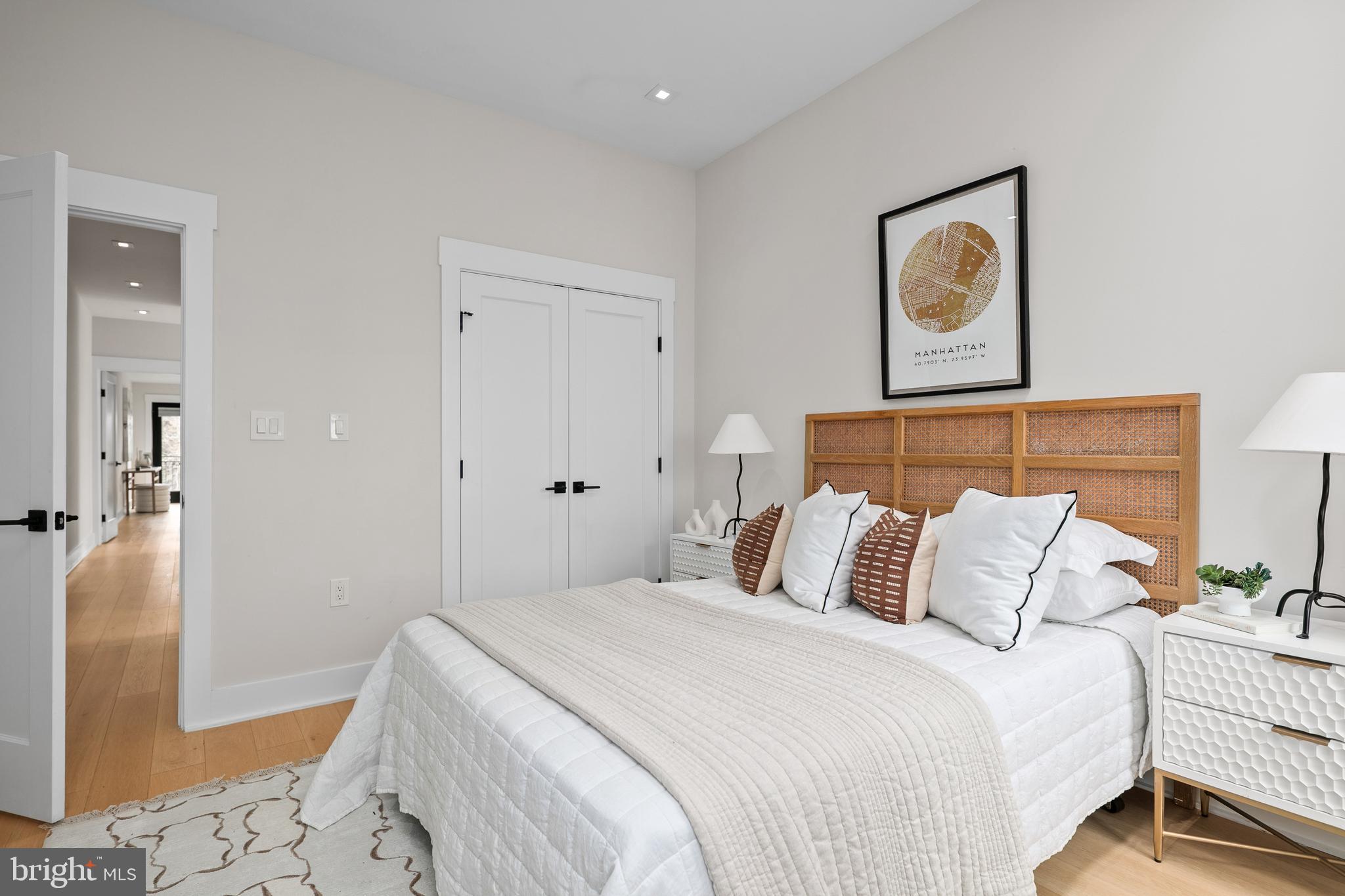 330 16TH STREET SE 2