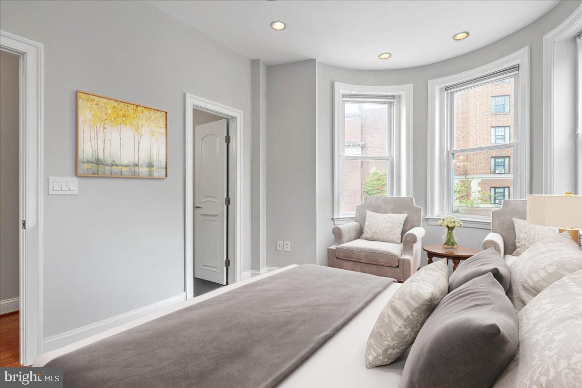 2019 19TH STREET NW 2