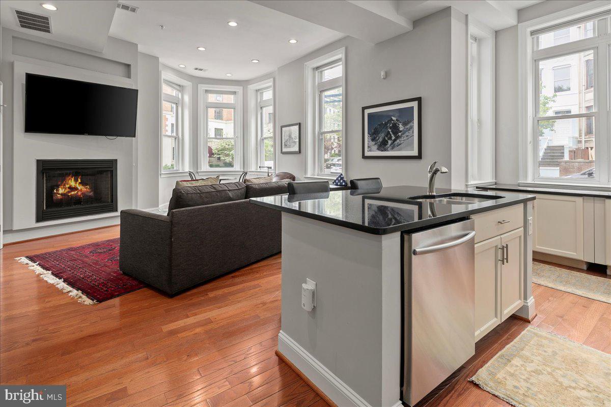 2019 19TH STREET NW 2