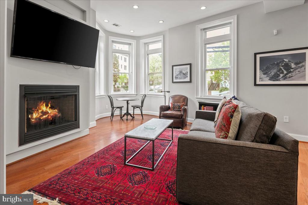 2019 19TH STREET NW 2