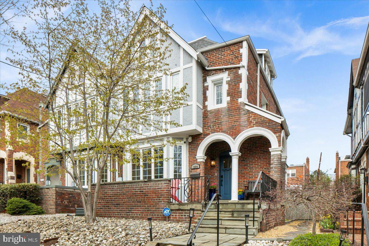 1509 VAN BUREN STREET NW