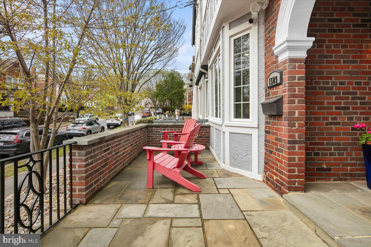 1509 VAN BUREN STREET NW